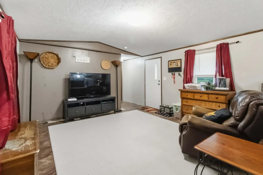 315 Warner Road Nancy KY 42544