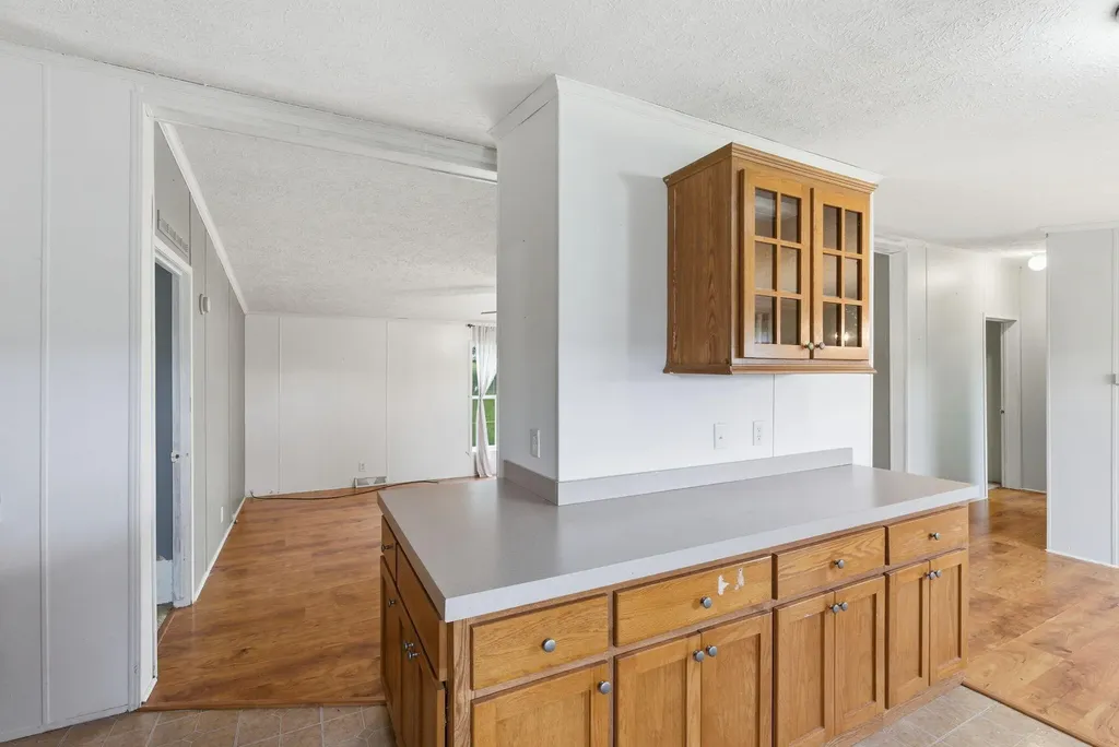 2138 W Kentucky 1842 Cynthiana KY 41031