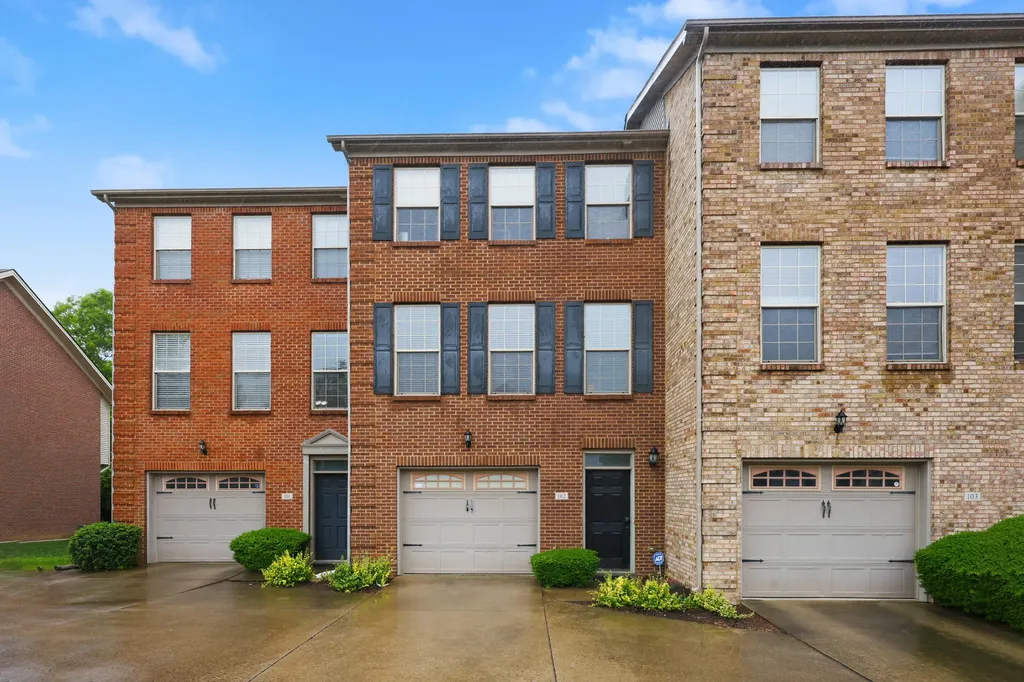 1145 Appian Crossing Way Lexington KY 40517