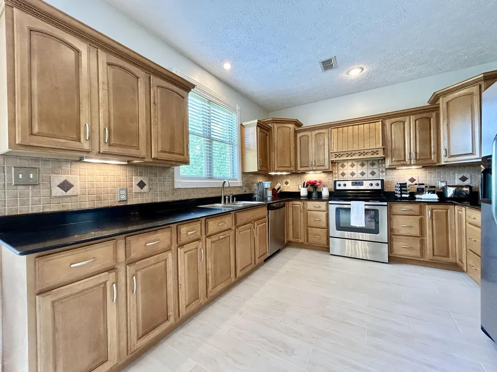 602 Knoll Lane Nancy KY 42544