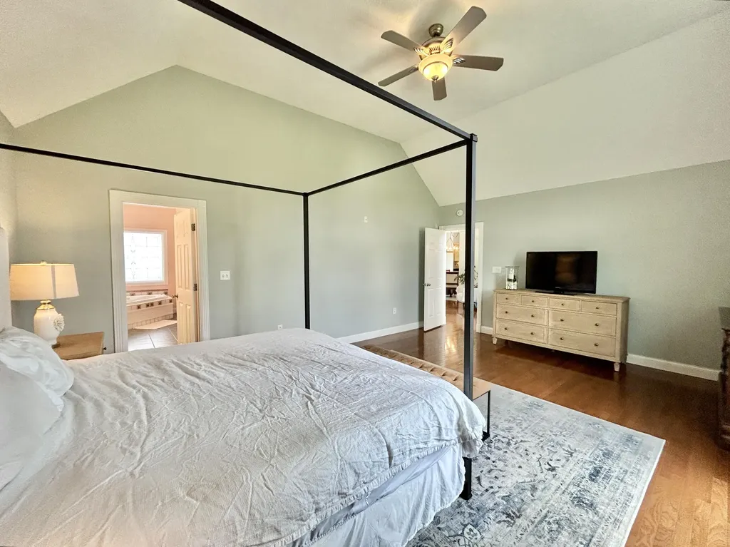 602 Knoll Lane Nancy KY 42544