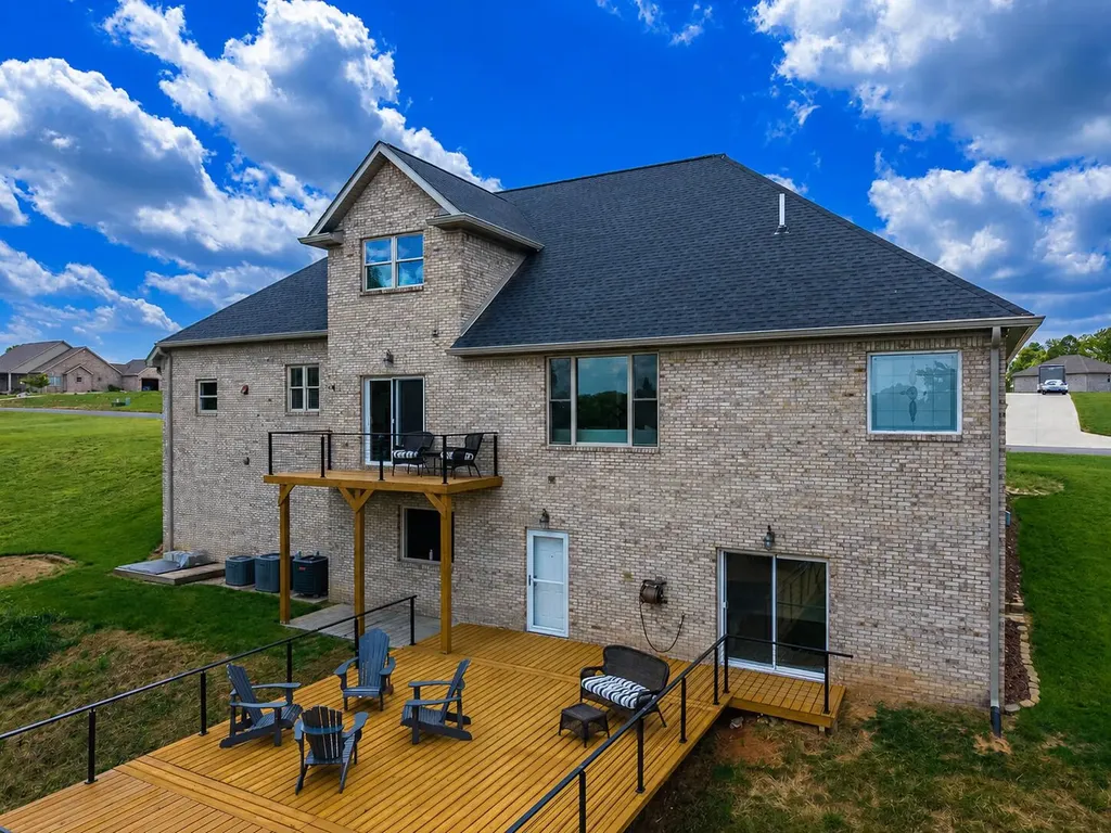 602 Knoll Lane Nancy KY 42544