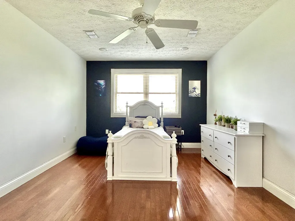 602 Knoll Lane Nancy KY 42544
