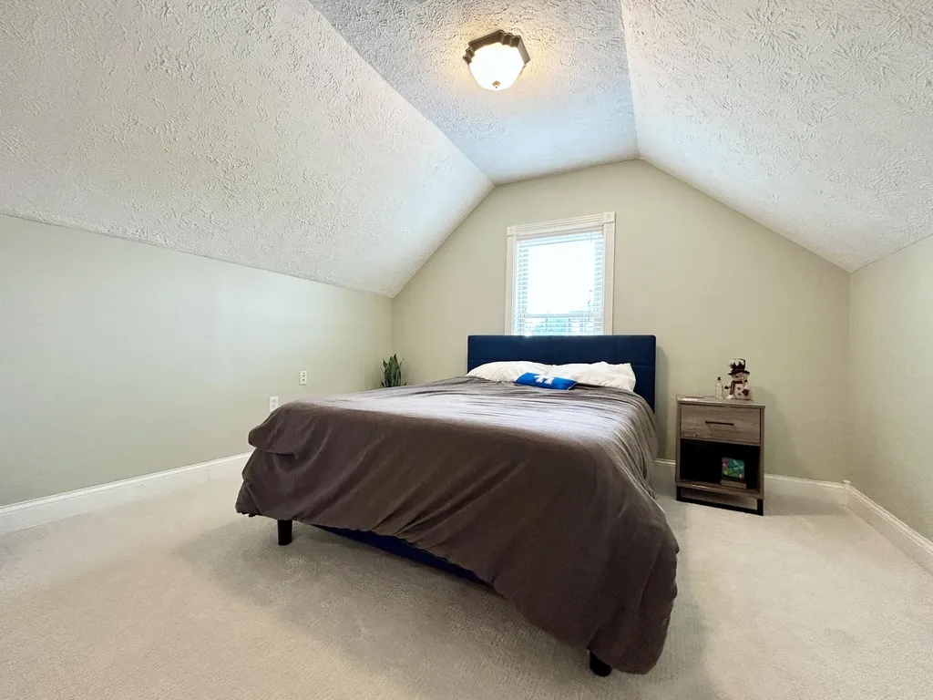 602 Knoll Lane Nancy KY 42544
