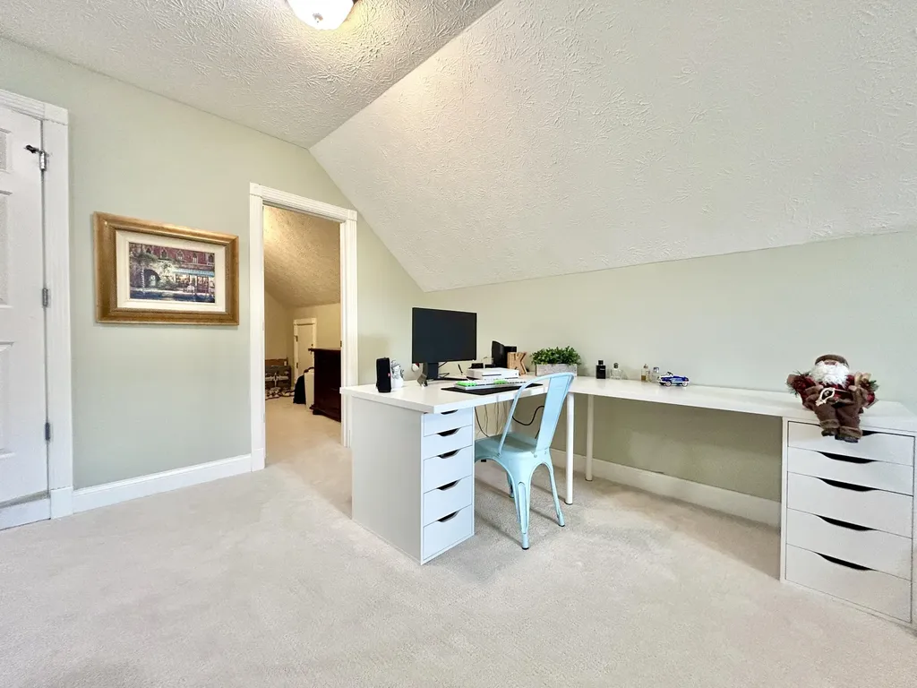 602 Knoll Lane Nancy KY 42544