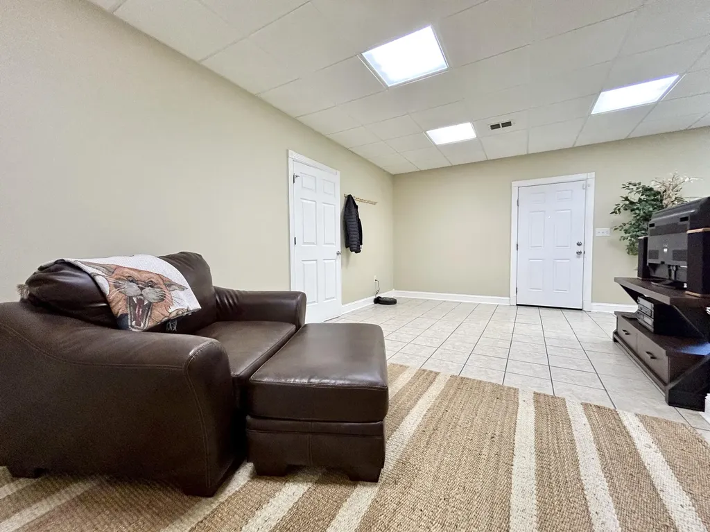 602 Knoll Lane Nancy KY 42544