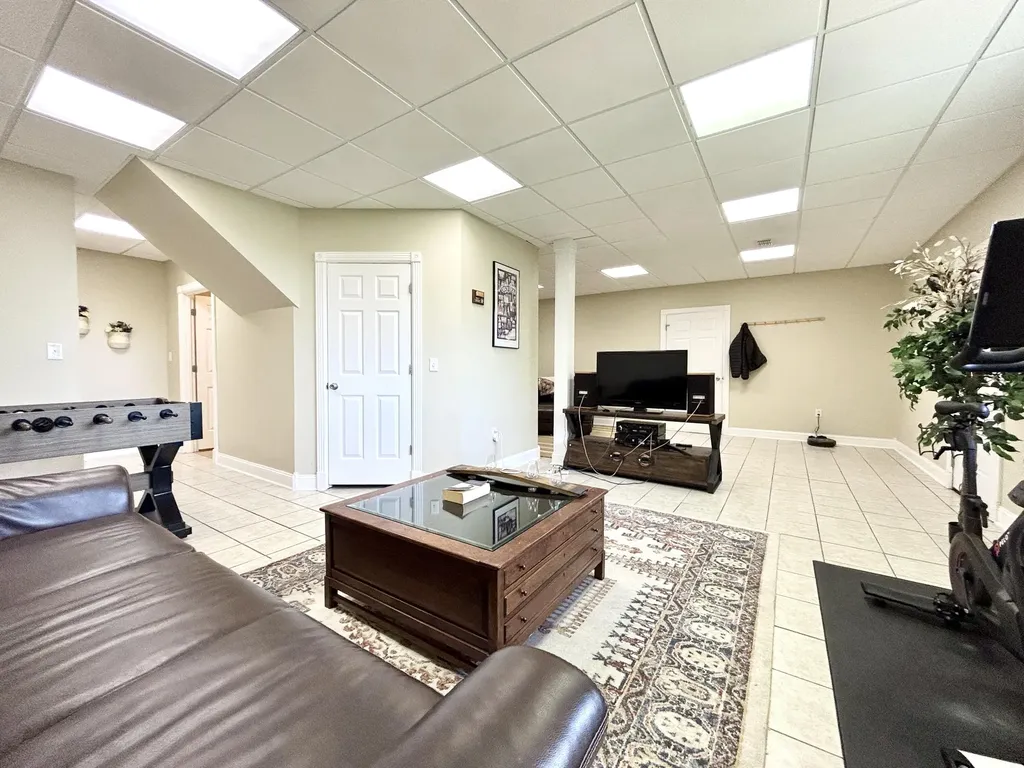 602 Knoll Lane Nancy KY 42544