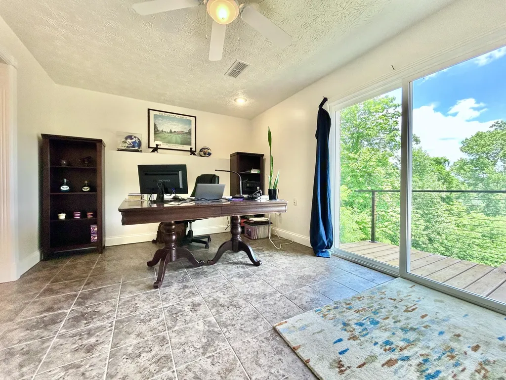602 Knoll Lane Nancy KY 42544