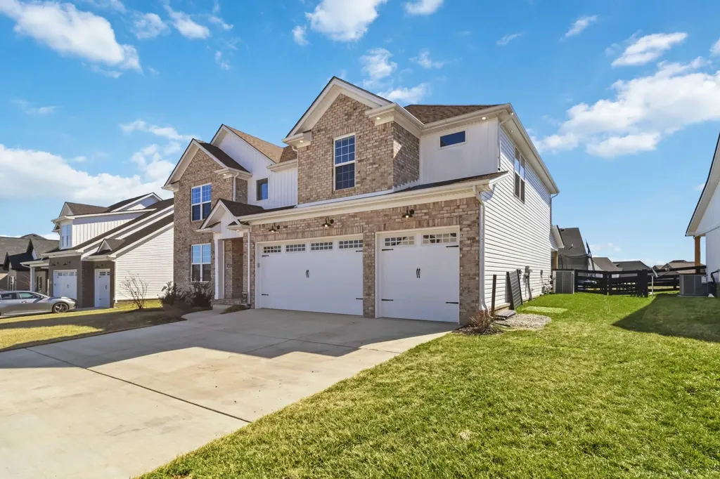 121 Growers Field Drive Nicholasville KY 40356