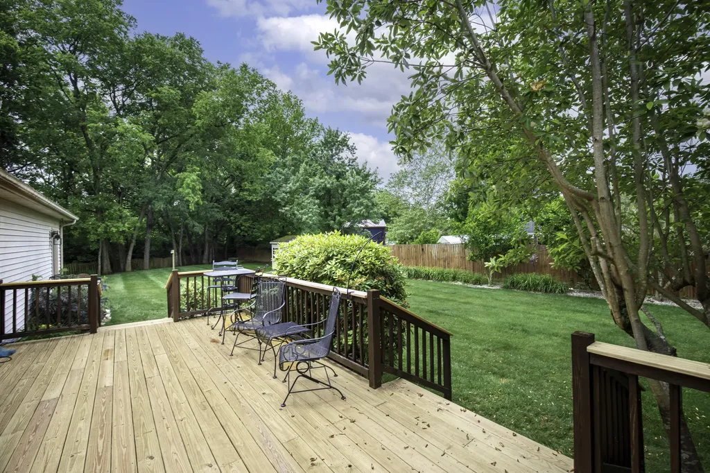 453 Gleneagles Way Versailles KY 40383