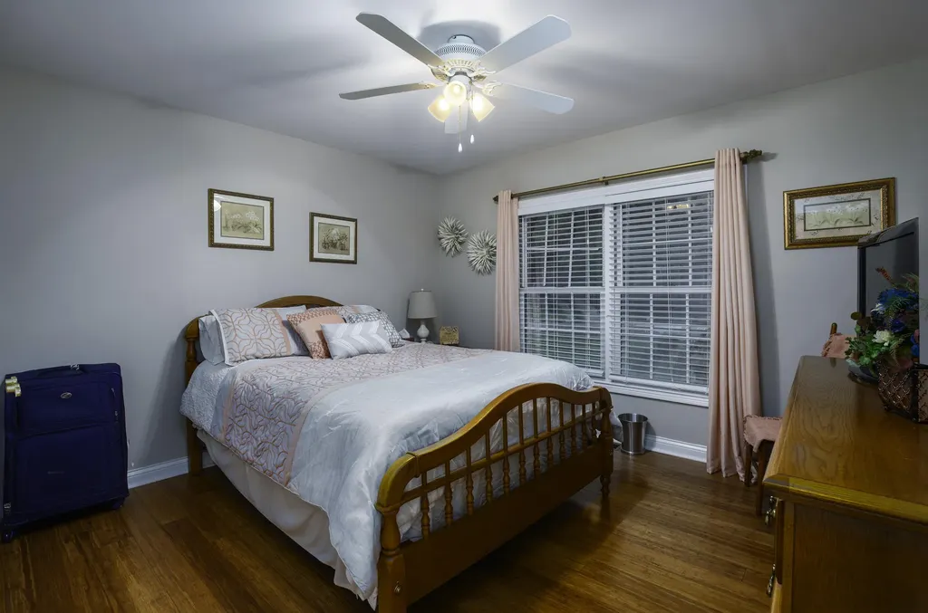 453 Gleneagles Way Versailles KY 40383