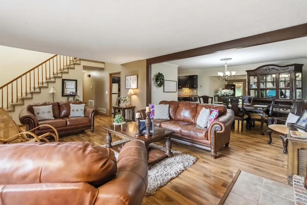 230 Whispering Oaks Drive Somerset KY 42503