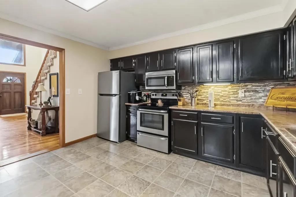 230 Whispering Oaks Drive Somerset KY 42503