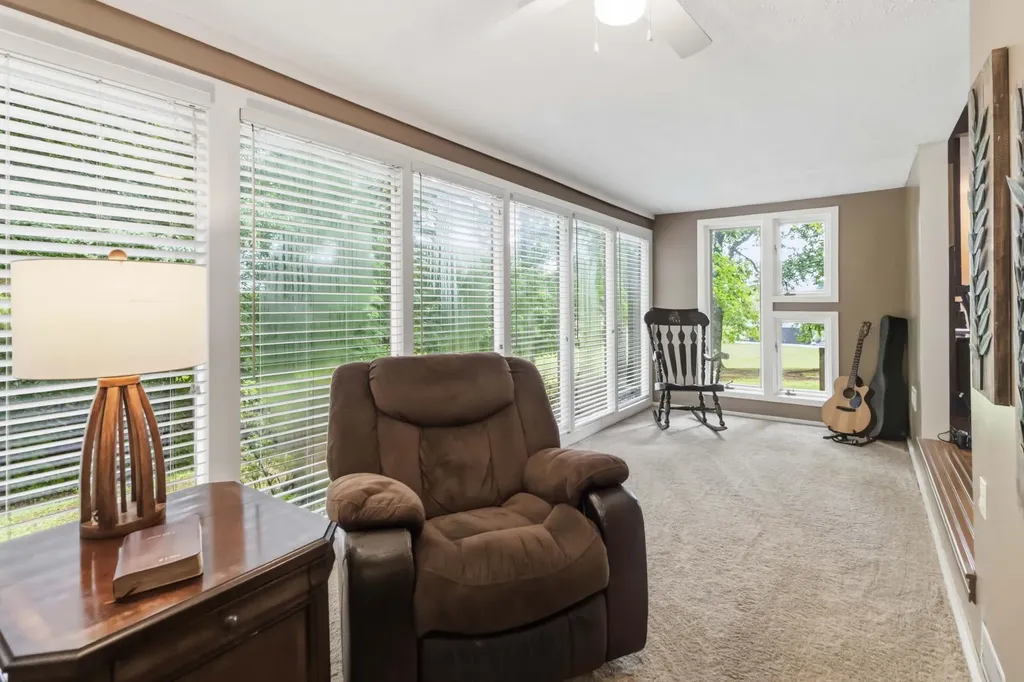 230 Whispering Oaks Drive Somerset KY 42503