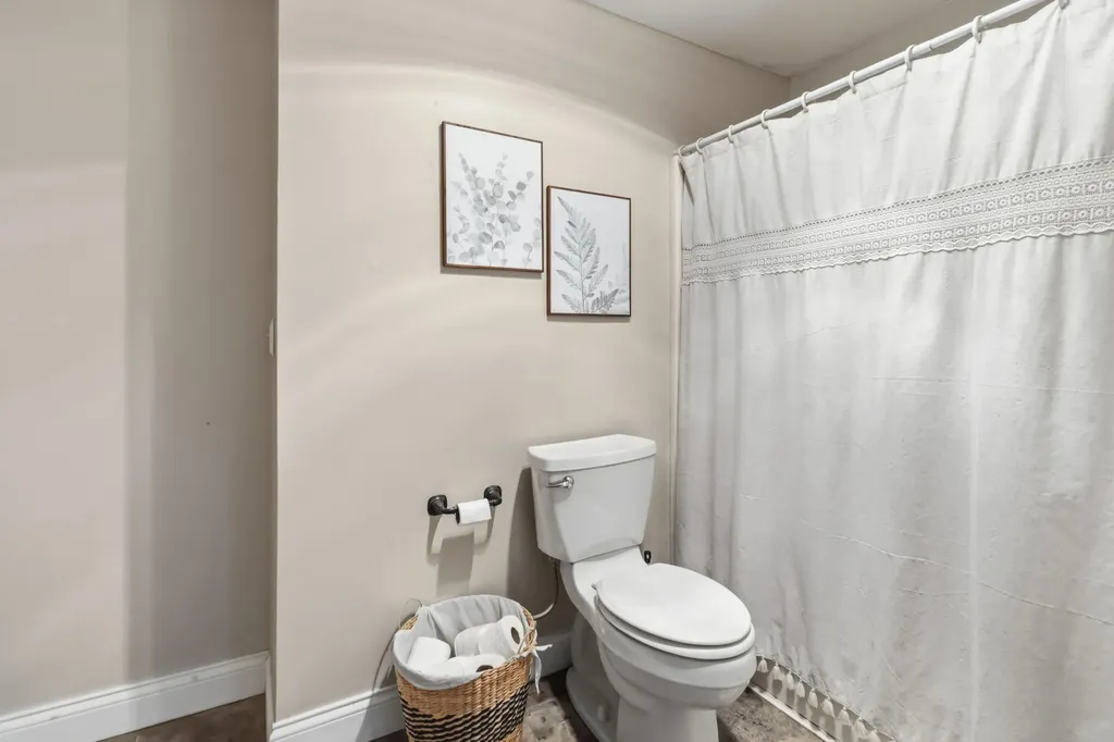 230 Whispering Oaks Drive Somerset KY 42503