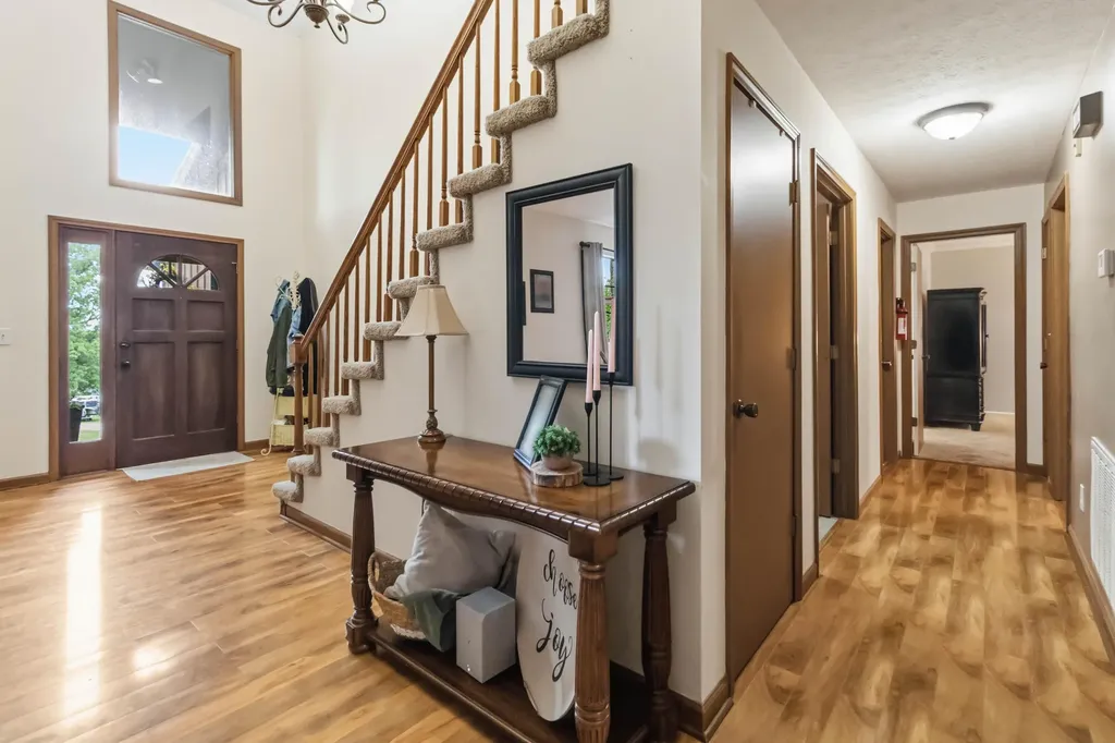 230 Whispering Oaks Drive Somerset KY 42503