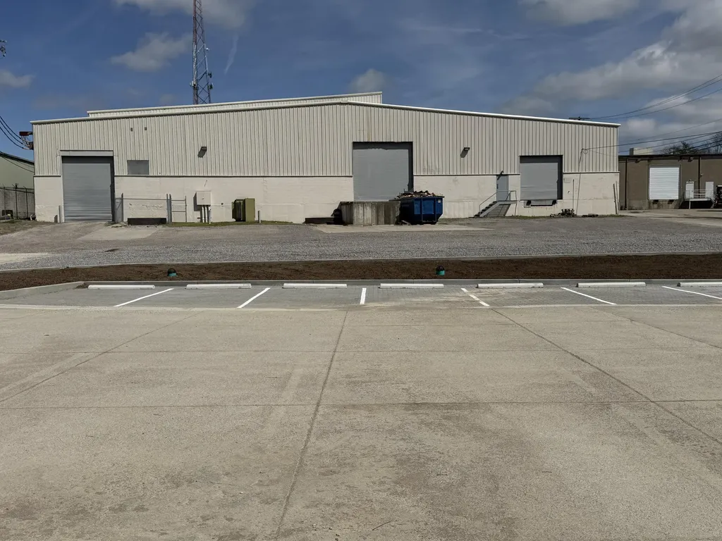 2592 Palumbo Drive Lexington KY 40509