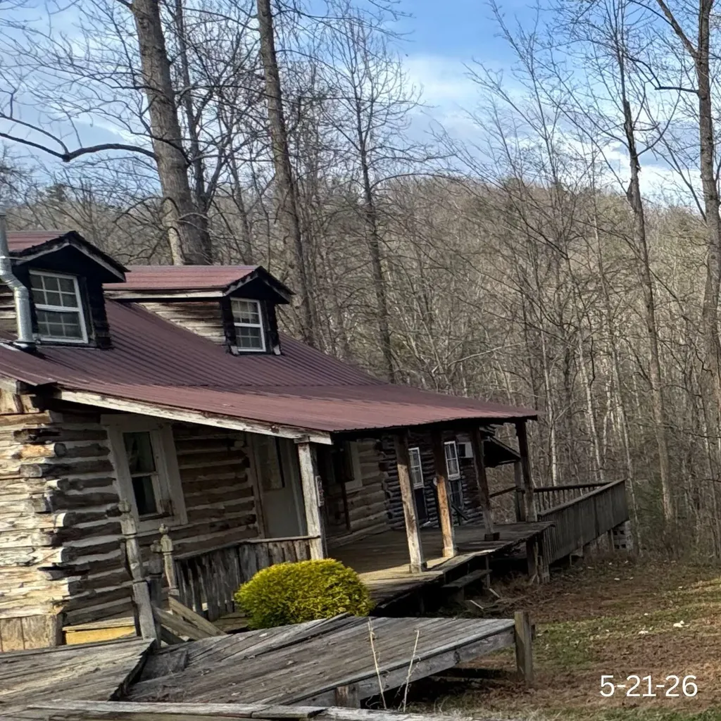 234 Brandenburg Road Frenchburg KY 40322