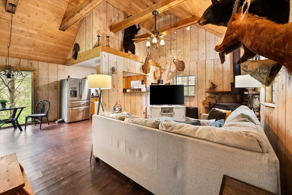 7014 Organ Creek Circle Pendleton KY 40055