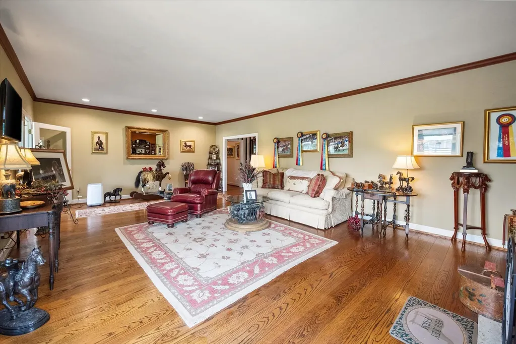 181 Wedgewood Drive Shelbyville KY 40065