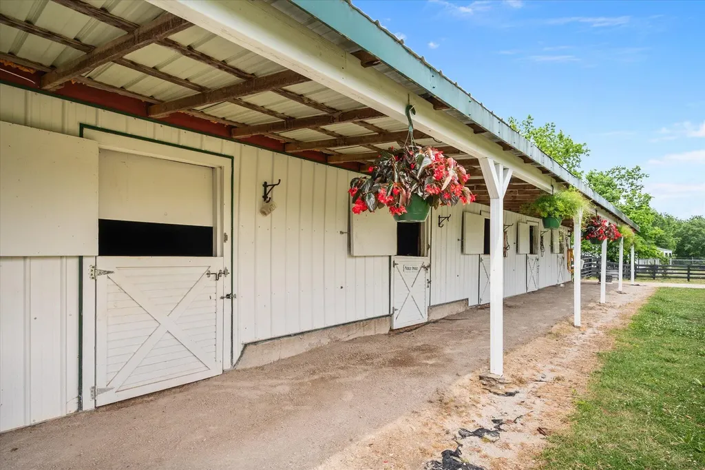 181 Wedgewood Drive Shelbyville KY 40065