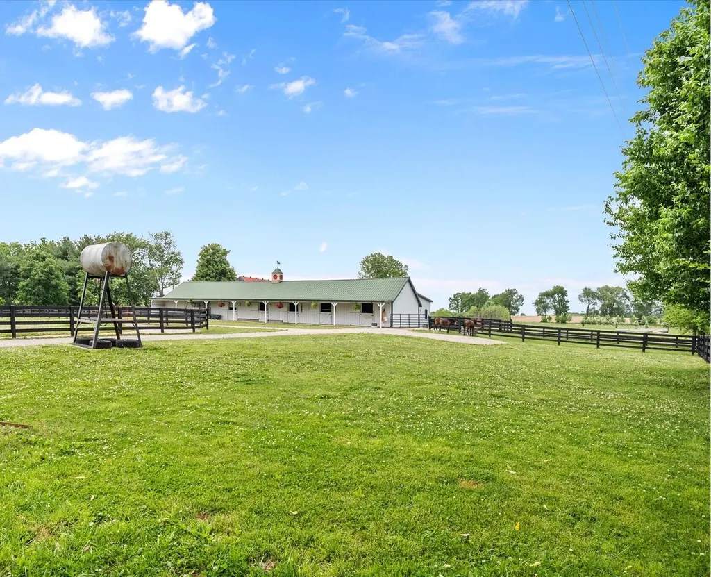 181 Wedgewood Drive Shelbyville KY 40065