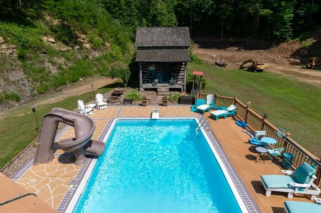 357 Fred's Fork Prestonsburg KY 41653
