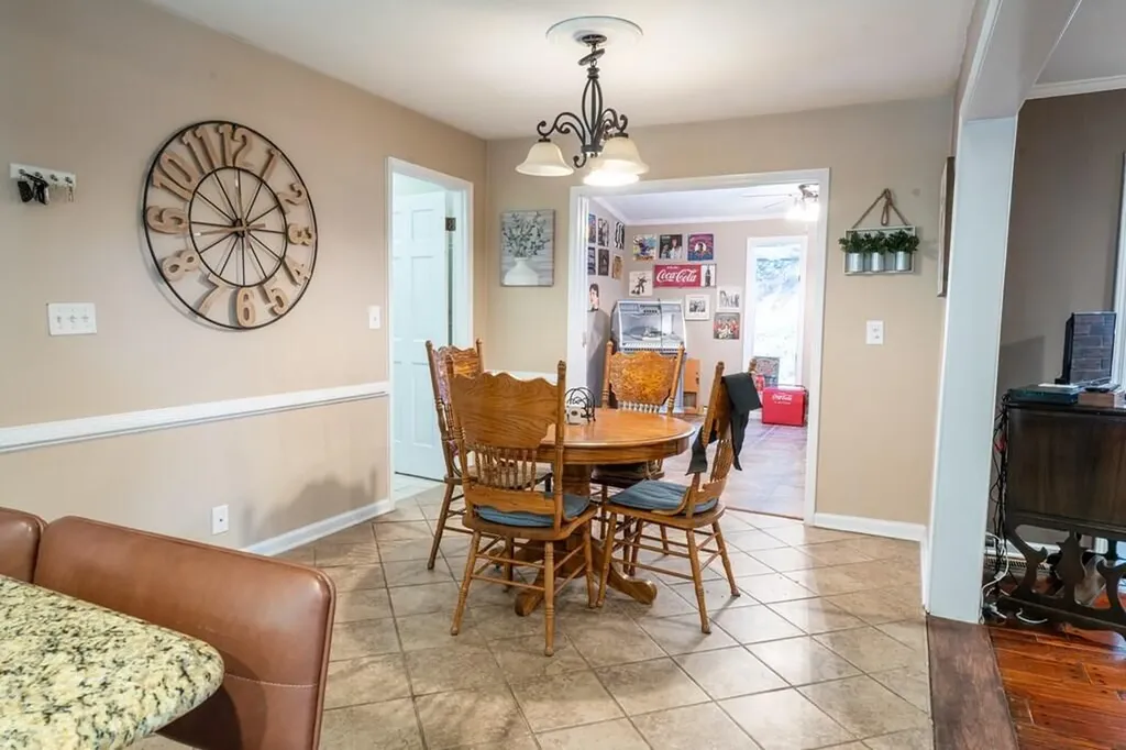 357 Fred's Fork Prestonsburg KY 41653
