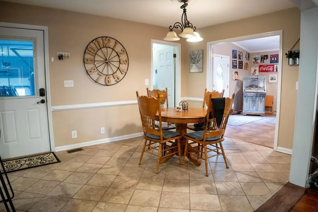 357 Fred's Fork Prestonsburg KY 41653