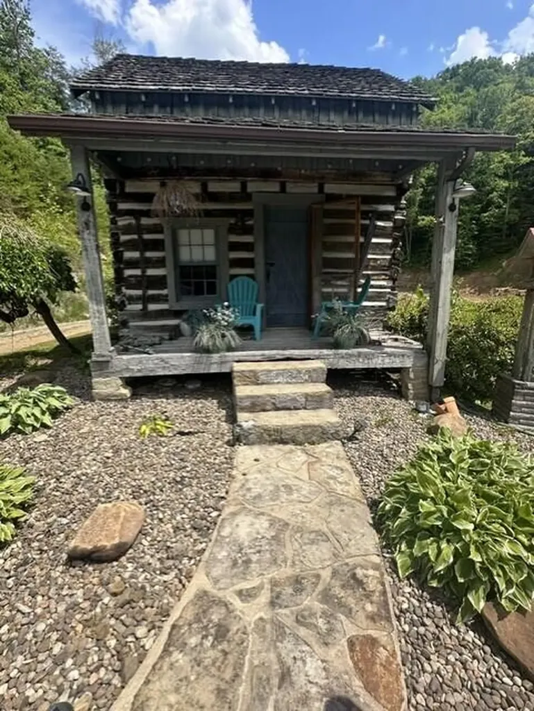357 Fred’s Fork Prestonsburg KY 41653