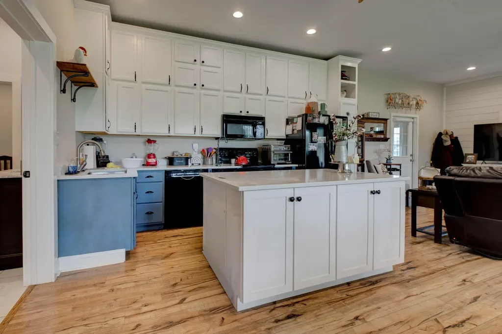 4578 Combs Ferry Road Winchester KY 40391