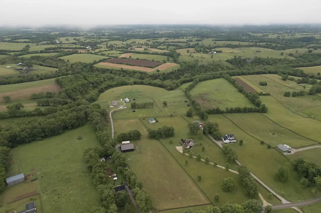 4578 Combs Ferry Road Winchester KY 40391