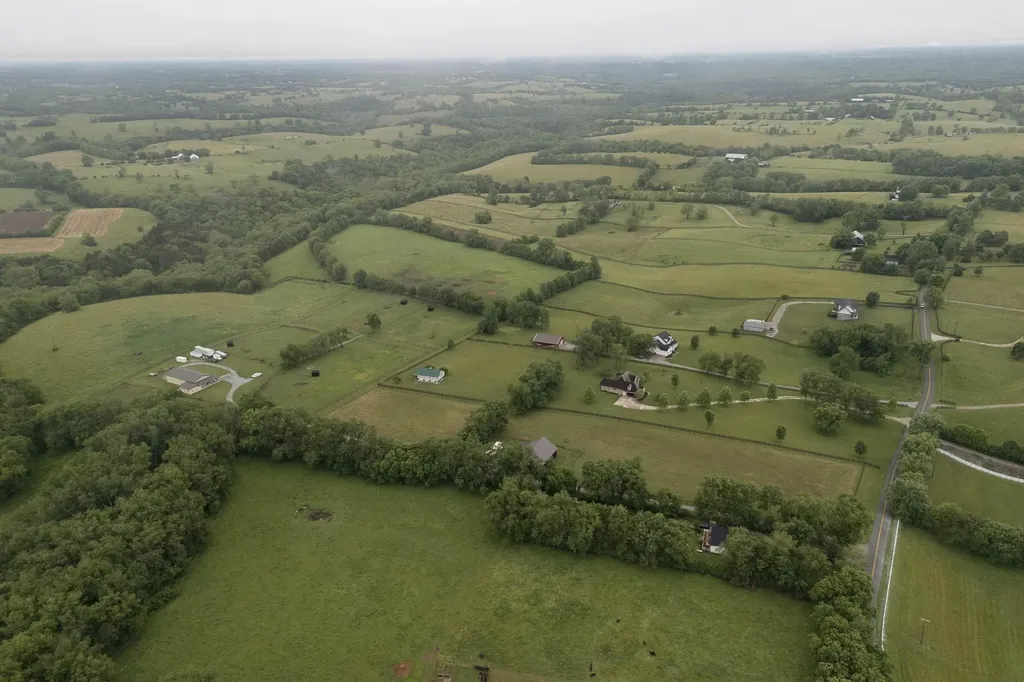 4578 Combs Ferry Road Winchester KY 40391
