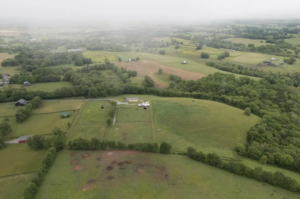 4578 Combs Ferry Road Winchester KY 40391