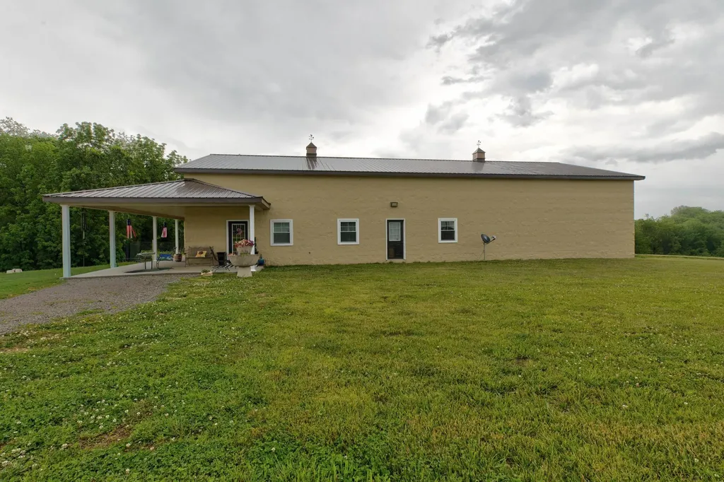 4578 Combs Ferry Road Winchester KY 40391