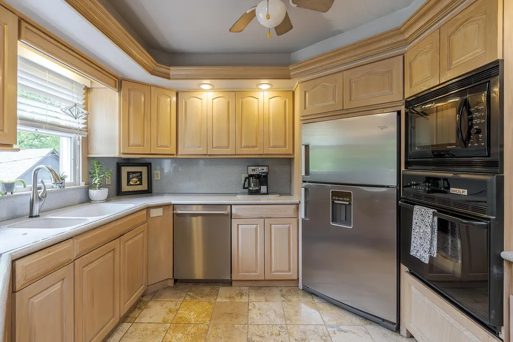484 Bob-o-link Drive Lexington KY 40503