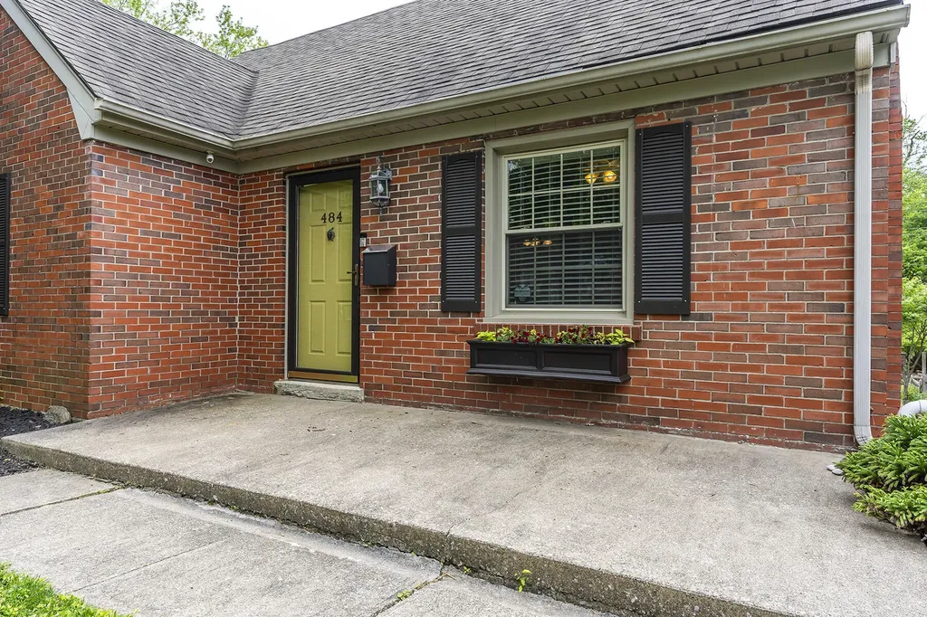 484 Bob-o-link Drive Lexington KY 40503