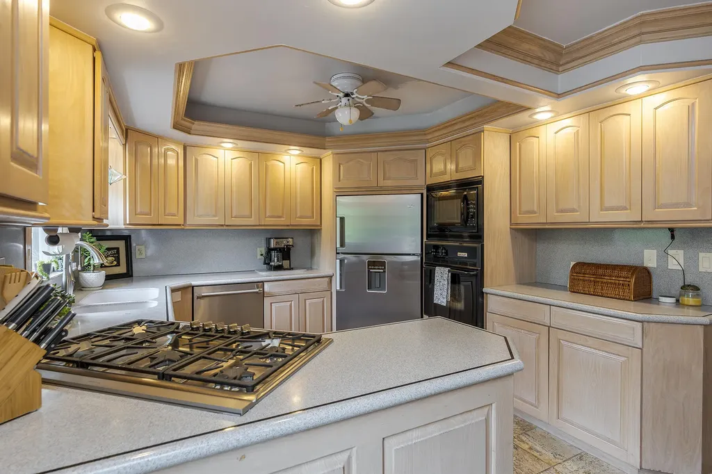 484 Bob-o-link Drive Lexington KY 40503