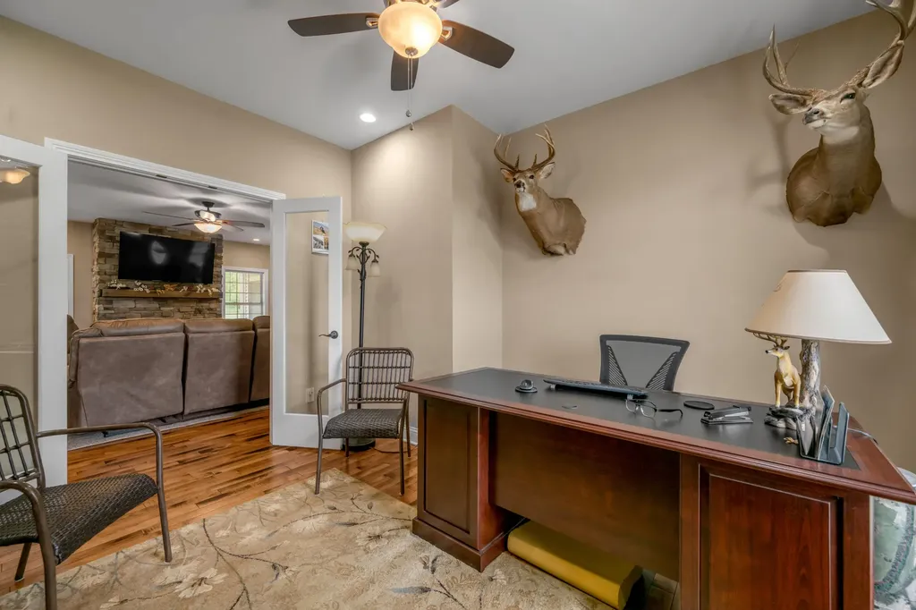 1208 White Oak Road Stamping Ground KY 40379