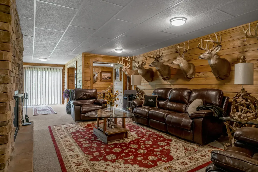 1208 White Oak Road Stamping Ground KY 40379