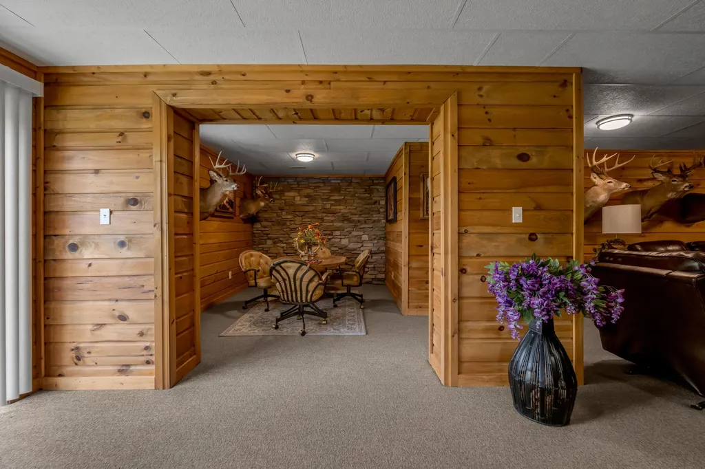1208 White Oak Road Stamping Ground KY 40379