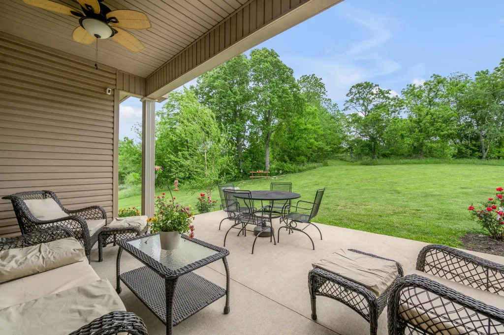 1208 White Oak Road Stamping Ground KY 40379