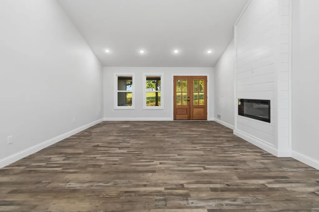 28 Elrod Denny Road Somerset KY 42503