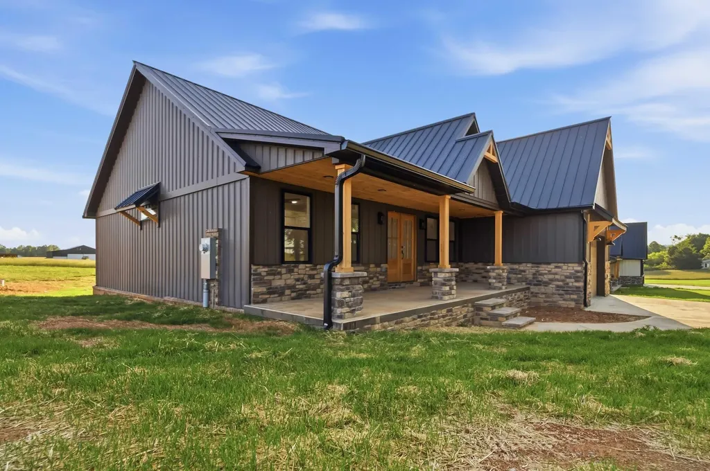 28 Elrod Denny Road Somerset KY 42503