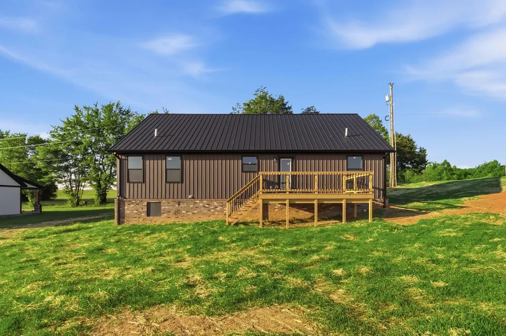 28 Elrod Denny Road Somerset KY 42503