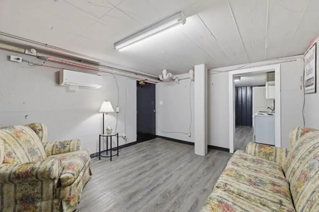 325 W Main Street Lebanon KY 40033