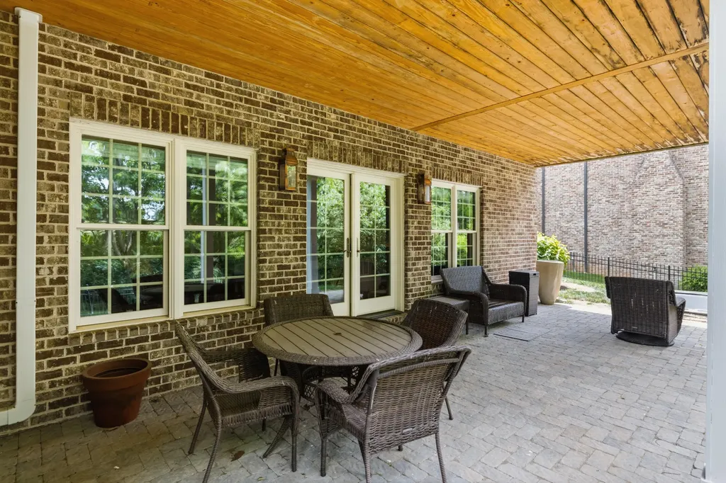 1825 Browning Trace Lexington KY 40509