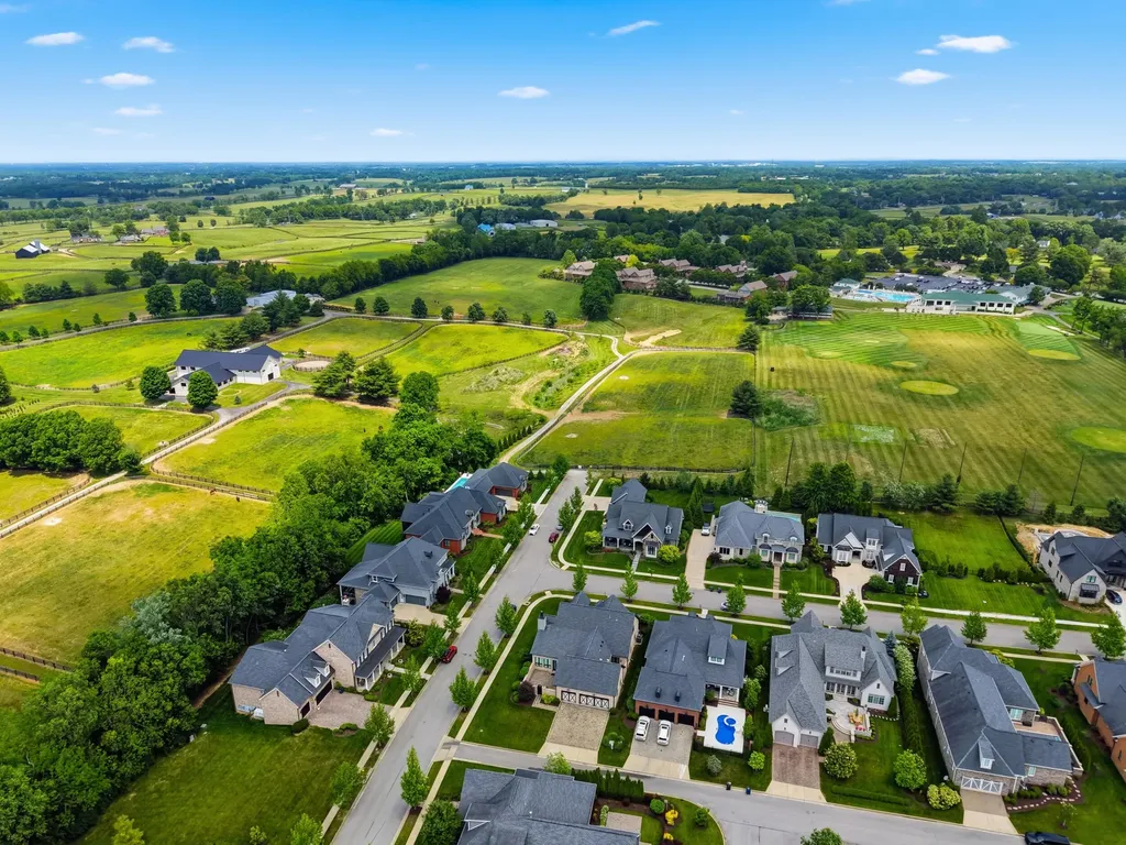 1825 Browning Trace Lexington KY 40509