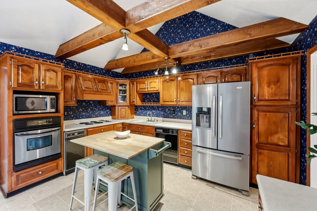 129 Lake Country Road Nicholasville KY 40356