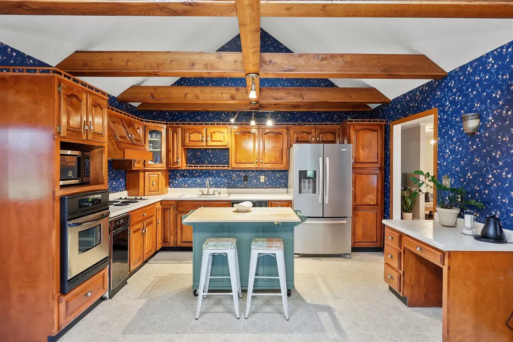 129 Lake Country Road Nicholasville KY 40356
